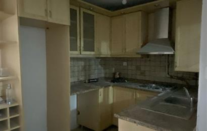 ORTAKÖY'DE TADİLATLI, BAHÇE KULLANIMLI 1+1 KİRALIK DAİRE