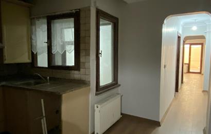 ORTAKÖY'DE TADİLATLI, BAHÇE KULLANIMLI 1+1 KİRALIK DAİRE