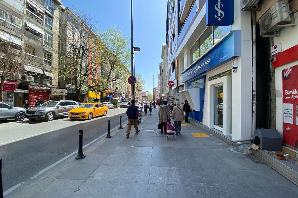 ORTAKÖY'DE TADİLATLI, BAHÇE KULLANIMLI 1+1 KİRALIK DAİRE