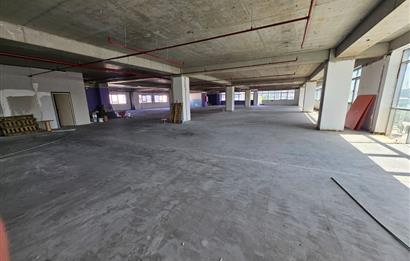 Atasehir Kiralik Plaza Kati