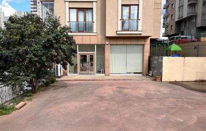 TÜLAY ÖZKÖK SİTE MAHALLESİ MERKEZDE ÖN KULLANIMLI KİRALIK DÜKKAN