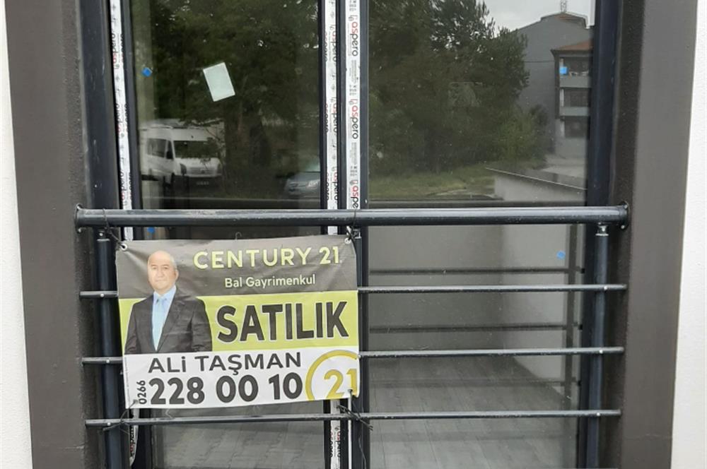 CENTURY 21 BAL GAYRİMENKUL'DEN GİRİŞ 1+1 