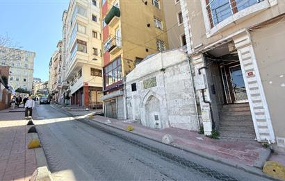 Beyoğlu Çatma Mescid de Beş Katlı Satılık Komple Bina