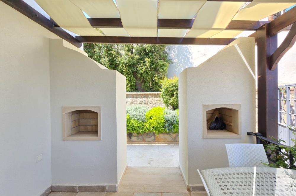 Bodrum Bitez  sezonluk kiralık  5+2 + müştemilatlı kiralik villa