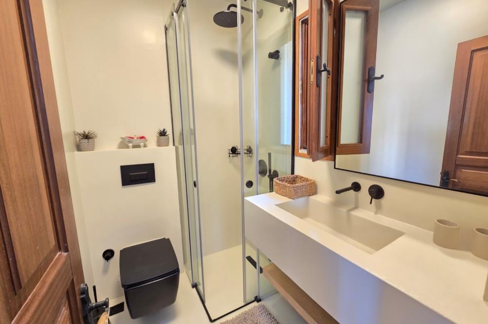 Bodrum Bitez  sezonluk kiralık  5+2 + müştemilatlı kiralik villa