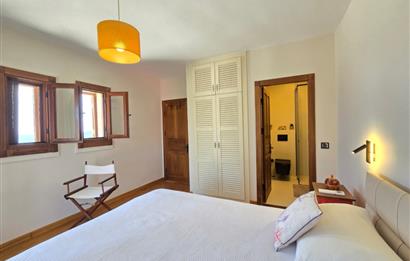 Bodrum Bitez  sezonluk kiralık  5+2 + müştemilatlı kiralik villa
