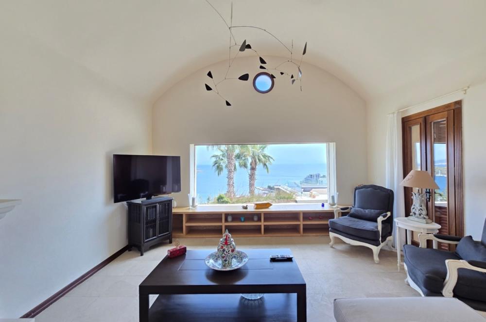 Bodrum Bitez  sezonluk kiralık  5+2 + müştemilatlı kiralik villa