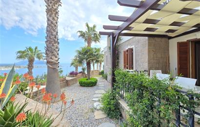 Bodrum Bitez  sezonluk kiralık  5+2 + müştemilatlı kiralik villa