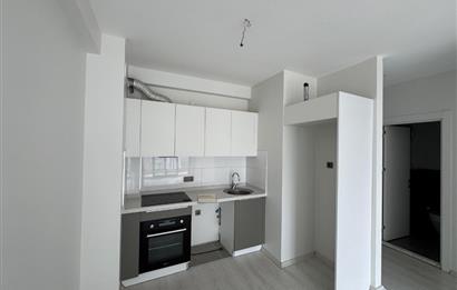 Balatçık' da Havuzlu Sitede Kiralık 1+1 Daire