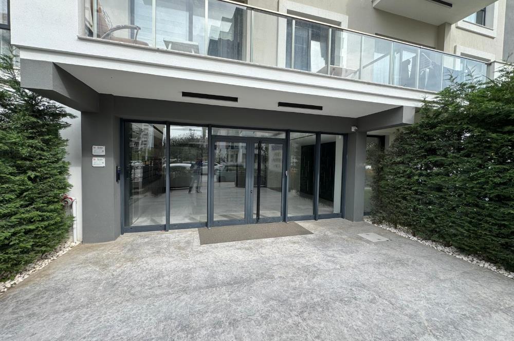 Balatçık' da Havuzlu Sitede Kiralık 1+1 Daire