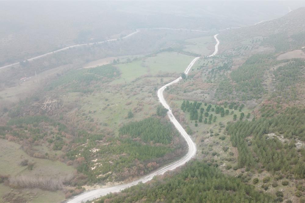 C21 WİNNER KEPSUT DOMBAYDERE KÖYÜ 5.567M2 SATILIK TARLA