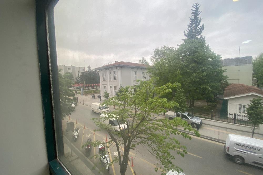 C21 İZ MEHMET ÇAKAR'DAN MERKEZDE KİRALIK BÜYÜK OFİS...