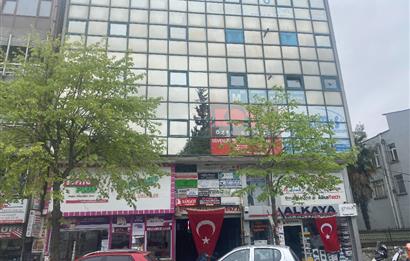 C21 İZ MEHMET ÇAKAR'DAN MERKEZDE KİRALIK BÜYÜK OFİS...