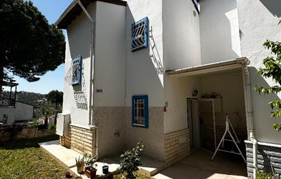 KAPANMAZ DENİZ MANZARALI HAVUZLU SİTEDE TRIPLEKS YAZLIK