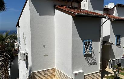 KAPANMAZ DENİZ MANZARALI HAVUZLU SİTEDE TRIPLEKS YAZLIK
