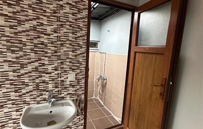 TARİHİ YARIMADA'DA YATIRIMLIK 4 KATLI BİNA KİRASI 27.000 TL