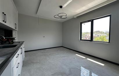 ŞEMİKLER MAHALLESİNDE KİRALIK 2+1 DAİRE