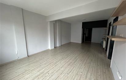 UMRANİYE SÜTÇÜ İMAM CD. ÜZERİNDE 2+1 120 M2 KİRALIK DAİRE