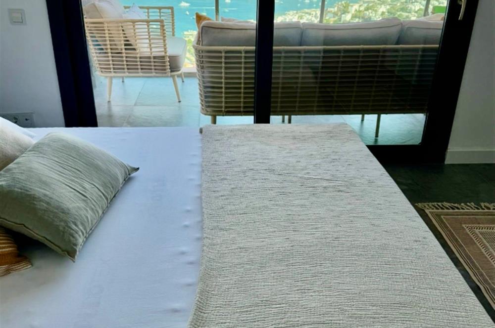 Bodrum Gündoğan’da Satılık Deniz Manzaralı Residence
