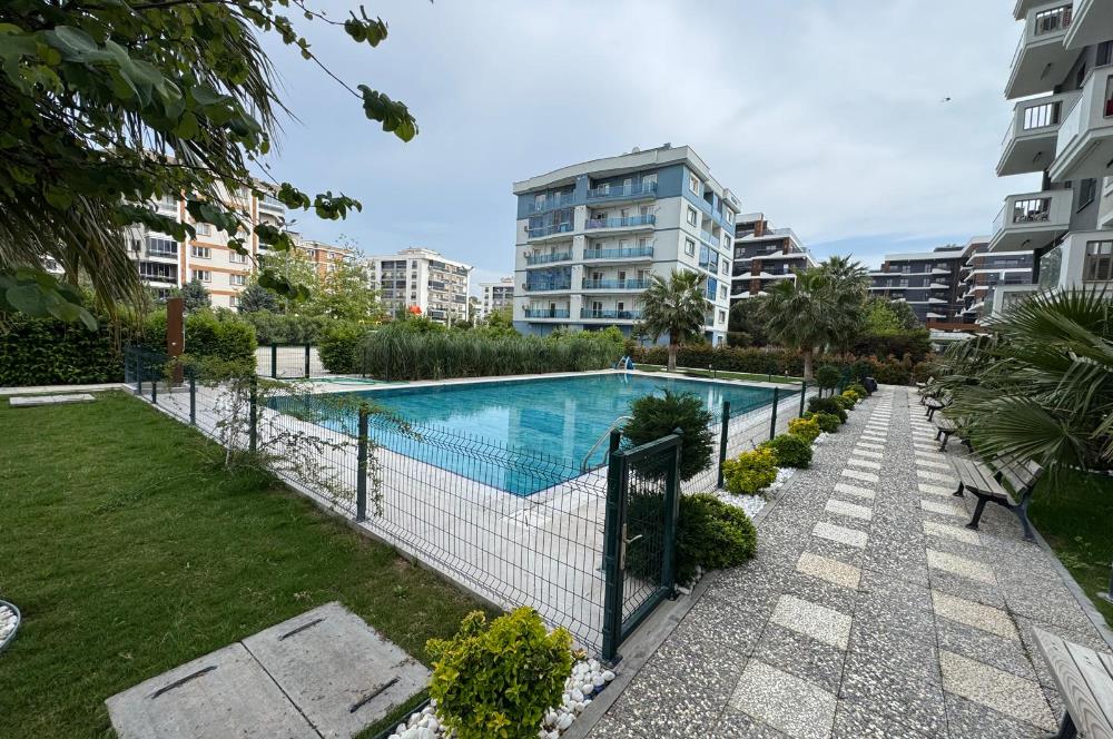 Balatçık' da Havuzlu Sitede Kiralık 1+1 Daire