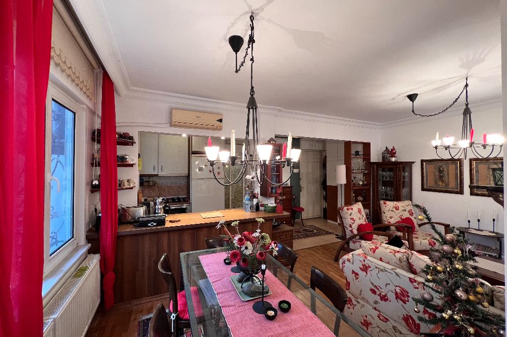 BÜYÜKADA'da 2+1 98 M2 Bahçe Katı Kiralık Daire