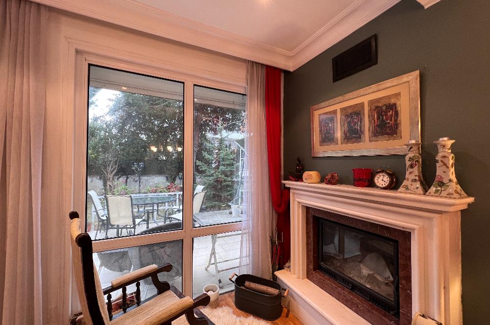BÜYÜKADA'da 2+1 98 M2 Bahçe Katı Kiralık Daire