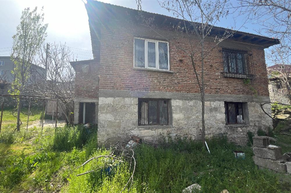 CENTURY21 BAL’DAN  YENİKÖY SATILIK KÖY EVİ VE ARSA
