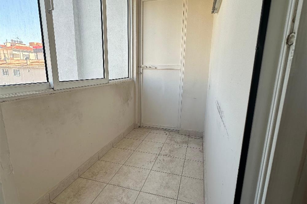 MALTEPE ORHANGAZİ CADDESİ BAKIMLI 3+1 KİRALIK DAİRE