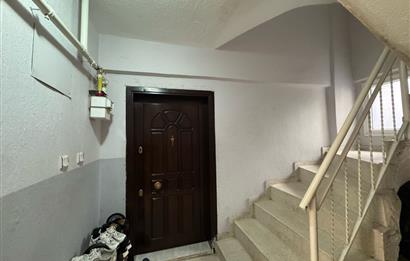 Bornova Pınarbaşı'nda Satılık 3+1 Daire