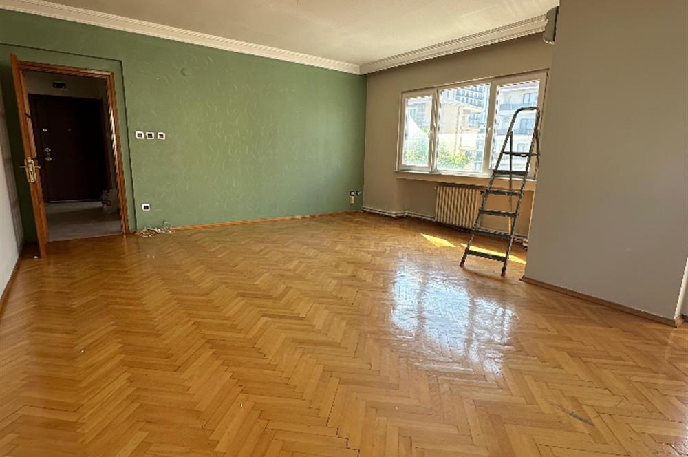 MALTEPE ORHANGAZİ CADDESİ BAKIMLI 3+1 KİRALIK DAİRE