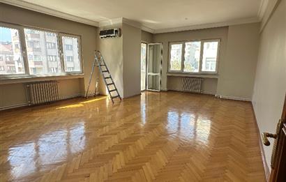 MALTEPE ORHANGAZİ CADDESİ BAKIMLI 3+1 KİRALIK DAİRE
