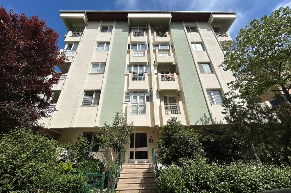 ÜSKÜDAR BAĞLARBAŞI SOYAK EVLERİNDE 1+1 SATILIK DAİRE