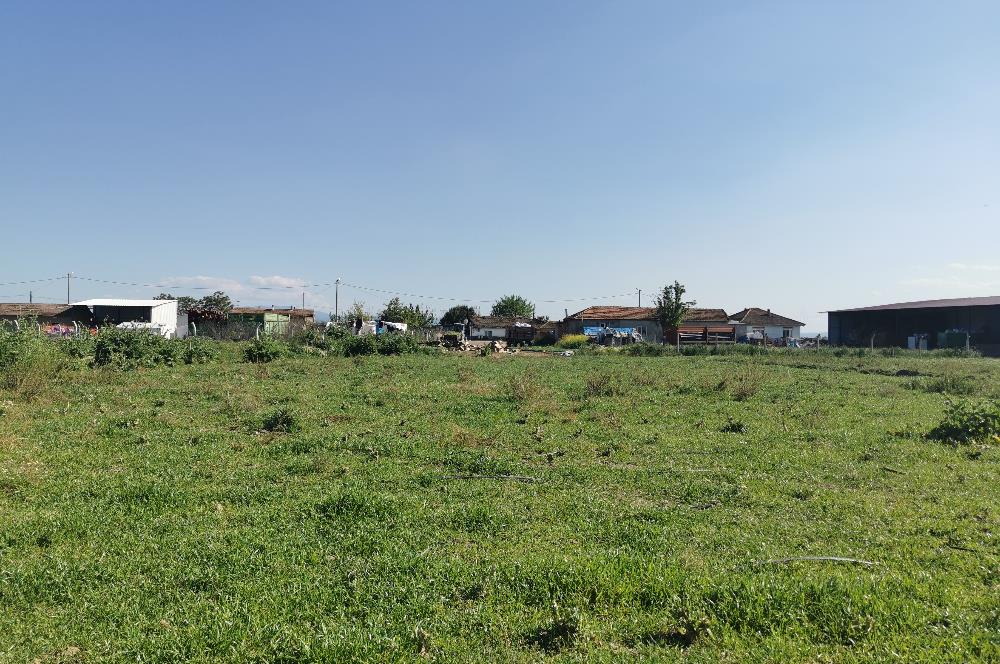 KARACABEY YENİSARIBEY KÖYÜ MERKEZİNDE KAÇIRILMAYACAK FIRSAT!!!