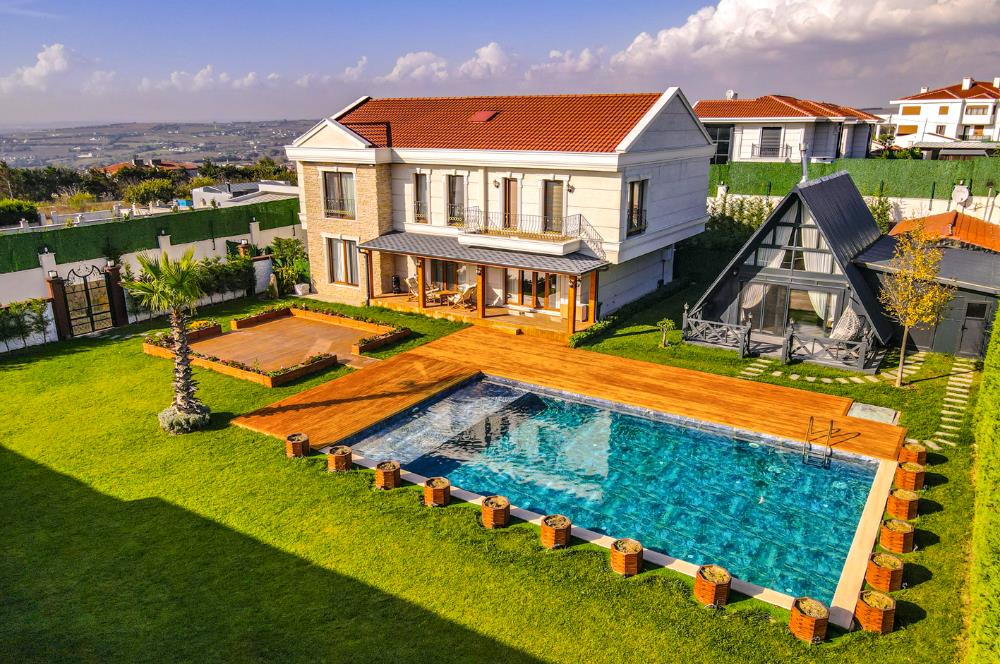 SİLİVRİ ORTAKÖY'DE 2300M2 ARSADA SATILIK 3 LÜKS VİLLA 1 BUNGALOV