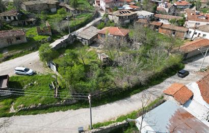 CENTURY21 BAL’DAN  YENİKÖY SATILIK KÖY EVİ VE ARSA