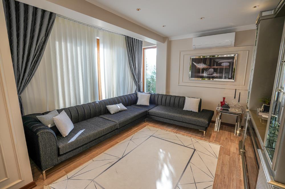 SİLİVRİ ORTAKÖY'DE 2300M2 ARSADA SATILIK 3 LÜKS VİLLA 1 BUNGALOV