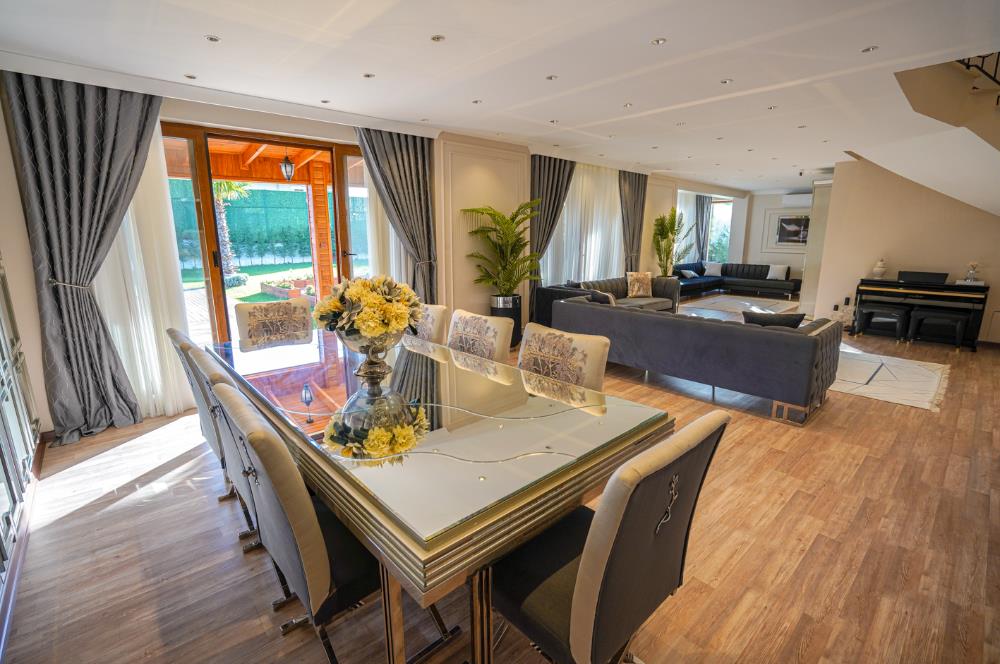 SİLİVRİ ORTAKÖY'DE 2300M2 ARSADA SATILIK 3 LÜKS VİLLA 1 BUNGALOV