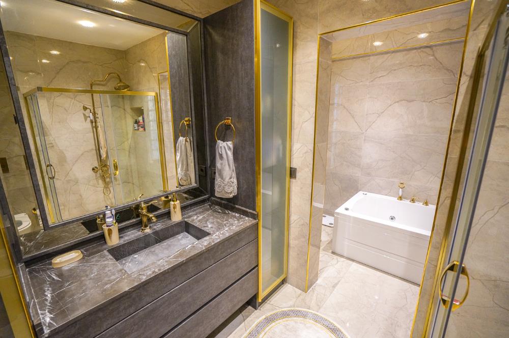 SİLİVRİ ORTAKÖY'DE 2300M2 ARSADA SATILIK 3 LÜKS VİLLA 1 BUNGALOV