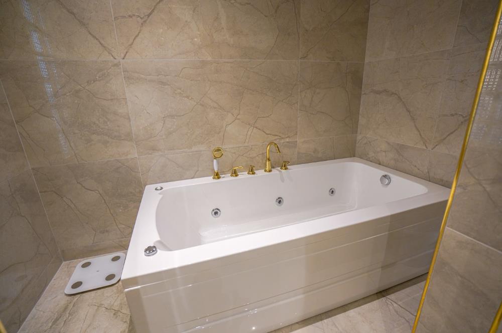 SİLİVRİ ORTAKÖY'DE 2300M2 ARSADA SATILIK 3 LÜKS VİLLA 1 BUNGALOV