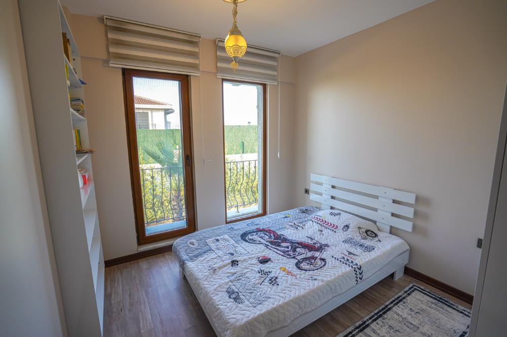 SİLİVRİ ORTAKÖY'DE 2300M2 ARSADA SATILIK 3 LÜKS VİLLA 1 BUNGALOV