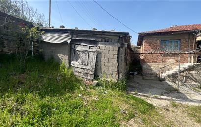 CENTURY21 BAL’DAN  YENİKÖY SATILIK KÖY EVİ VE ARSA