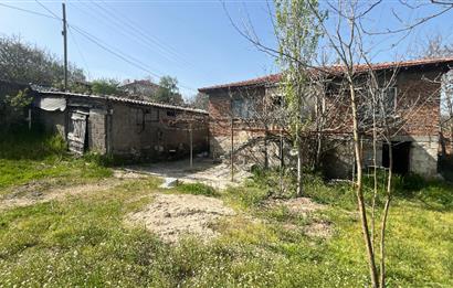 CENTURY21 BAL’DAN  YENİKÖY SATILIK KÖY EVİ VE ARSA