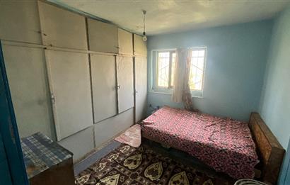 CENTURY21 BAL’DAN  YENİKÖY SATILIK KÖY EVİ VE ARSA