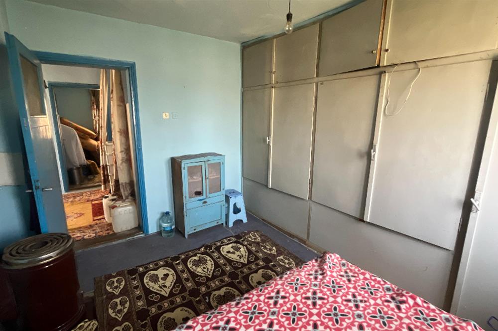 CENTURY21 BAL’DAN  YENİKÖY SATILIK KÖY EVİ VE ARSA
