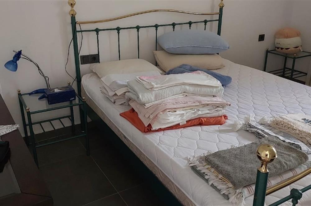 Bodrum-Bitez havuzlu site içerisinde eşyalı 2+1 bahçe katı kiralık daire