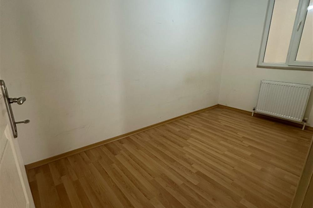MALTEPE ZÜMRÜTEVLER'DE 2+1 75m2 KİRALIK DAİRE