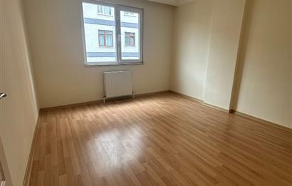 MALTEPE ZÜMRÜTEVLER'DE 2+1 75m2 KİRALIK DAİRE