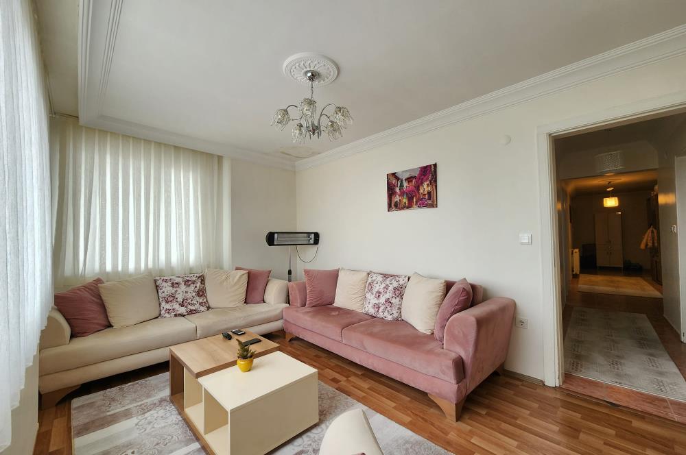Bahçeköy Merkezde 3+1 Satılık Bakımlı Daire