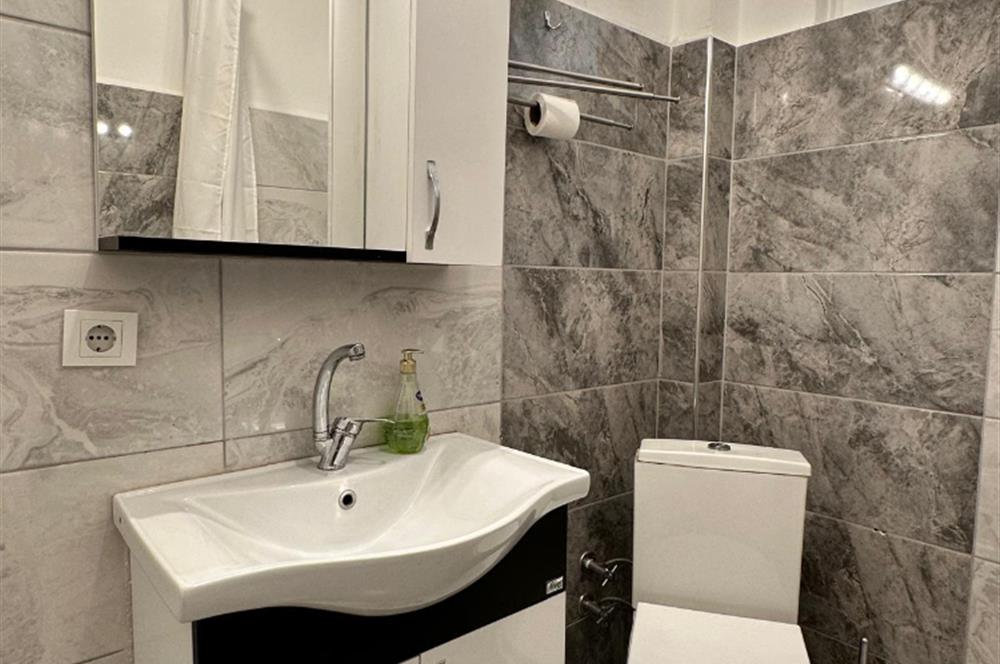 KURTULUŞ DERİCİLER SOKAKTA 2,5+1 KİRALIK DAİRE