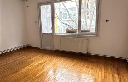 KURTULUŞ DERİCİLER SOKAKTA 2,5+1 KİRALIK DAİRE